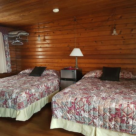 Flamingo Motel Cranbrook Eksteriør bilde