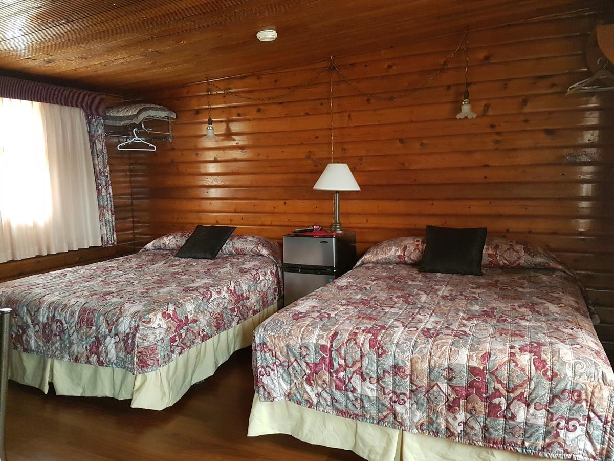 Flamingo Motel Cranbrook Eksteriør bilde